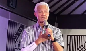 Tanggapan Ganjar Pranowo Terhadap Pencopotan Balihonya oleh TNI