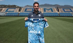 Cesc Fabregas Resmi Pensiun di Usia 36 Tahun, Berikut Statistiknya!