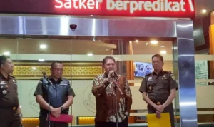 Kronologi Arogansi Pengawal Airlangga Hartarto Ancam Tembak Awak Media!