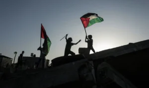 Israel Menuangkan Semen ke Sumber Air Palestina di Hebron Israel Menuangkan Semen ke Sumber Air Palestina di Hebron