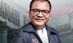Bareskrim Kirim SPDP Kasus Dugaan Hoaks Sistem Pemilu Denny Indrayana Bareskrim Kirim SPDP Kasus Dugaan Hoaks Sistem Pemilu Denny Indrayana
