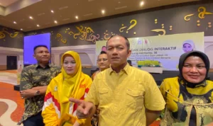 Anggota DPR RI Fraksi Golkar, Bambang Hermanto gelar pertemuan konstituen Baher di Cirebon, Jawa Barat pada Jumat, 21 Juli 2023. Jabar Ekspres/Ayu Lestari.