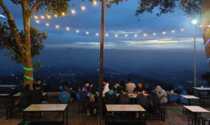 Berbagai tempat ngopi di Bandung atau Coffee Shop menyuguhkan berbagai macam konsep untuk menarik para pecinta kopi.
