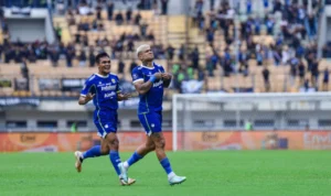 Persik vs Persib