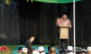 Atang Trisnanto Ajak Masyarakat Membangun Keluarga Rabbani, Meneladani Keluarga Ibrahim As Solat Idul Adha yang diselenggarakan oleh Masjid Darussalam Taman Cimanggu, diimami oleh Damanhuri dan Khutbah disampaikan oleh Ketua DPRD Kota Bogor, Atang Trisnanto. / Istimewa