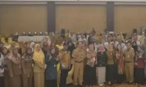 Dukungan Program Pendidikan Kepemimpinan Guru di Samarinda!