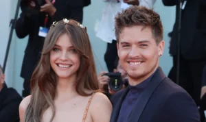 Selebritis AS Dylan Sprouse dan Barbara Palvin Menikah di Hungaria
