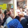 Kapolresta Bandung Kombes Pol Kusworo Bersama Kepala Disdagin Kabupaten Bandung Dicky Anugrah saat sedang berdialog dan audiensi dengan pedagang di Pasar Banjaran, Sabtu (15/7/2023). Foto Agi Jabarekspres