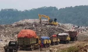 Ilustrasi DLH Jabar Sebut Pencemaran Lindi TPA Sarimukti ke DAS Citarum Harus Melalui Laboratorium Terakreditasi. Sabtu (22/23)
