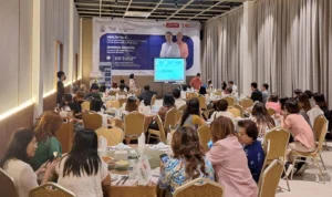 Sering Sakit Punggung? Awas Bahaya Syaraf Kejepit, Begini Penanganannya Istilah syaraf kejepit seringkali diungkapkan masyarakat dengan gejala sakit punggung dalam edukasi kesehatan di rumah sakit premier Bintaro