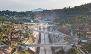 Jalan Tol Cisumdawu diresmikan pada hari ini Selasa, 11 Juli 2023 oleh Presiden Jokowi yang dilanjut dengan kunjungan kerja. pu.go.id
