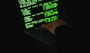 Sebanyak 337 juta data Dukcapil diduga bocor dan dijual di forum peretas atau hacker.