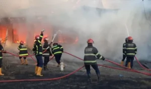 Kebakaran Pabrik Tekstil PT Sumatek Subur di Padang!