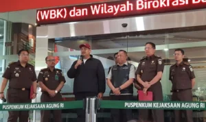 Kejagung angkat bicara soal dugaan aliran dana dituding ke Menpora Dito Ariotedjo yang dituding dari korupsi BTS 4G Kominfo. ANTARA/Fath Putra Mulya.