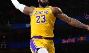 LeBron James Kembali ke Nomor 23! Penghormatan Bill Russell