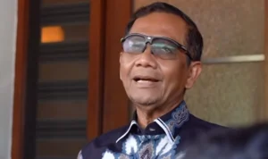 Ponpes Al Zaytun Tak Akan Ditutup, Mahfud MD Sebut Lembaga Pendidikan Punya Produk Bagus Mahfud MD Sebut Lembaga Pendidikan di Al Zaytun Bagus dan Miliki Anak yang Pintar-Pintar/ Tangkap Layar Instagram @mohmahfudmd