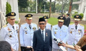 Menko Polhukam, Mahfud MD angkat bicara soal kasus polisi tembak polisi di Bogor, Jawa Barat yang mengegerkan publik baru-baru ini. ANTARA/Rangga Pandu Asmara Jingga.
