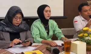 Meylisa Zaara Temukan Isi Chat Suami dengan Pria Diduga Selingkuh hingga Alami KDRT/ Tangkap Layar Siaran Pers Instagram @meylisazaara