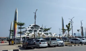 Parkir Masjid Al Jabbar sempat Dikelola Panser, Pendapatan untuk Operasional hingga Anak Yatim