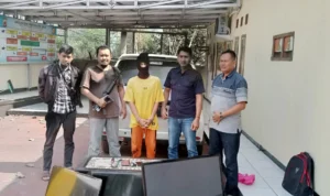 Polsek cibeureum berhasil mengamankan terduga pelaku pembobolan rumah di Kecamatan Cibeureum, Kota Sukabumi, Jawa Barat. (Istimewa)