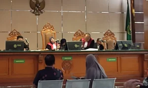 Kasubbag Keuangan Dishub Kota Bandung Mengaku Kumpulkan Fee Proyek Atas Perintah Ricky Gustiadi Sidang lanjutan kasus suap Wali Kota Bandung Non Aktif Yana Mulyana mengukap peran Ricky Gustadi dalam mengumpulkan Fee proyek.