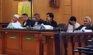 Sidang lanjutan kasus suap Wali Kota Bandung nonaktif Yana Mulyana kembali menemukan fakta baru menganai aliran Fee Proyek ke Ketua DPRD