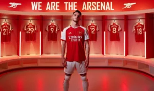 Arsenal Resmi Rekrut Declan Rice dari West Ham United Arsenal Resmi Rekrut Declan Rice dari West Ham United