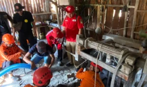 Tim SAR Gabungan kembali melakukan upaya evakuasi terhadap 8 penambang emas yang terjebak di Kawasan Tambang Banyumas.