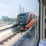 Uji coba operasional terbatas LRT Jabodebek mulai berjalan hari ini Rabu, 12 Juli 2023. Jabar Ekspres/Rubiakto.