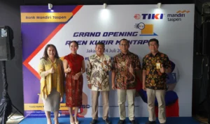 Untuk memberdayakan para pensiunan Bank Mandiri Taspen memberikan peluang kepada pesiunan untuk menjadi agen kuris mantap