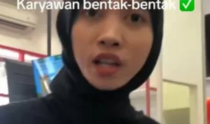 Viral Pegawai Mixue Bentak Customer Gara-Gara Komplain Menu yang Tidak Sesuai, Berujung Dipecat? Viral Pegawai Mixue Bentak Customer Gara-Gara Komplain Menu yang Tidak Sesuai, Berujung Dipecat?
