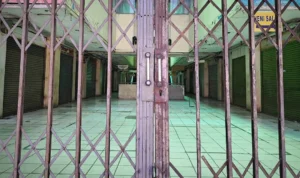 Suasana di dalam Plaza Bogor, Jalan Suryakencana, Kota Bogor, Senin (3/7). (Yudha Prananda / Jabar Ekspres)