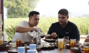 Raffi Ahmad Buka Usaha Makanan Rojo Sambel di Kabupaten Bandung. Foto Istimewa