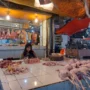 Penjual ayam potong