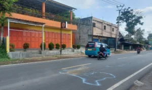 Lakalantas di Sukabumi antara truk dengan pemotor