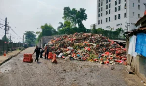 Pemkot Depok Gelontorkan Rp27,5 Miliar Buat Urus Sampah Rp27,5 miliar digelontorkan Pemkot Depok untuk sampah