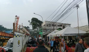 Suasana Jembatan Cikereteg. Foto: Sandika Fadilah/Jabarekspres.com