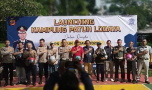 Satlantas Polresta Bogor Kota usai meluncurkan Kampung Patuh Lodaya disalahsatu taman, Jalan Sempur Kaler, Kelurahan Sempur, Kecamatan Bogor Tengah, Selasa (11/7). (Yudha Prananda / Jabar Ekspres)