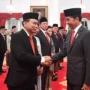 KILAS KEMARIN: Perilisan Daftar Menteri Terbaru, Peringkusan Geng Motor di Sukabumi Hingga Pencopotan Kapten MU