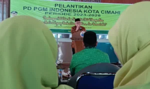 Ketua DPRD Cimahi Achmad Zulkarnain saat memberi sambutan dalam acara pelantikan PD PGM Kota Cimahi di Pendopo, Kamis (20/7)