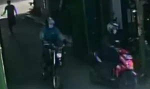 Pencurian Motor Trail pada siang hari di Kota Cimahi