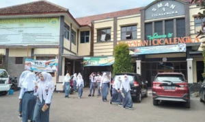 SMA Negeri 1 Cicalengka Larang Keras Siswanya Gunakan Sepeda Motor ke Sekolah, Ini Alasannya!