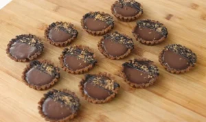 Tanpa Oven! Resep Pai Cokelat Mini Cemilan Kesukaan Anak-anak