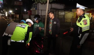 Lakukan Operasi KRYD, Polisi Sukabumi Amakan 2 Remaja Membawa Senjata Tajam, Hingga Tilang Sepeda Motor Berknalpot Bising
