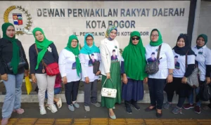 PBB Kota Bogor Siap Dukung Prabowo sebagai Capres 2024 Sejumlah kader Partai Bulan Bintang (PBB) Kotab Bogor. (Yudha Prananda / Jabar Ekspres)
