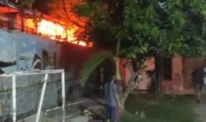 Gegara Puntung Rokok, SMPN 3 Depok Diserang 'Si Jago Merah' Kebakaran di SMPN 3 Depok.
