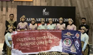 Indonesia Won 11 Gold Trophies from the Asian Arts Festival in Singapore Indonesia Won 11 Gold Trophies from the Asian Arts Festival in Singapore