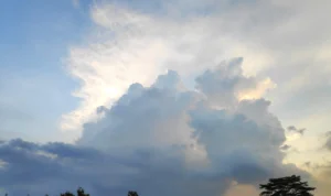 Prakiraan Cuaca Bandung Hari ini, Sabtu (29/7): Cerah