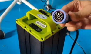 Cara mudah merawat baterai motor listrik agar kinerja tetap optimal