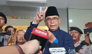 Selesai Diperiksa, Panji Gumilang Sapa Kawan Media Pakai Bahasa Ibrani (Disway.id/Anisha Aprilia-)